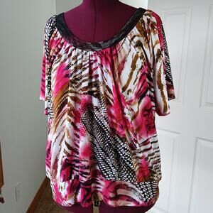 Fashion Bug Hot Pink Splash Animal Print Blouse 1X short sleeve repaired